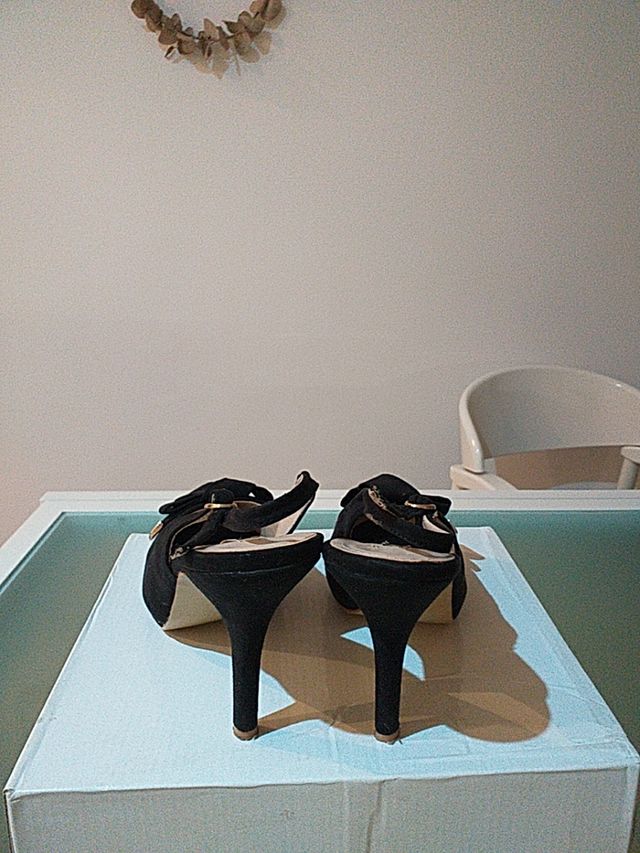 REBAJADO POR 5€, ZAPATO DE TACON.