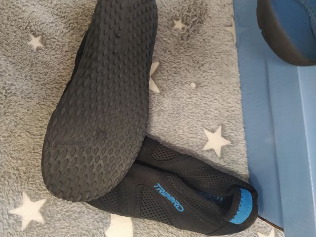 2 pares de zapatillas