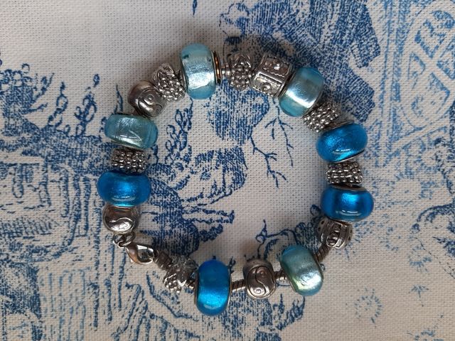 Pulseras de charms color azul