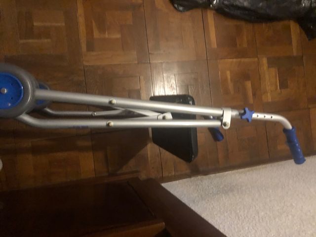 Andador para ancianos