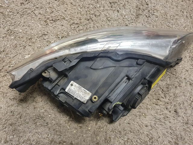 faro izquierdo xenon audi q7 2007