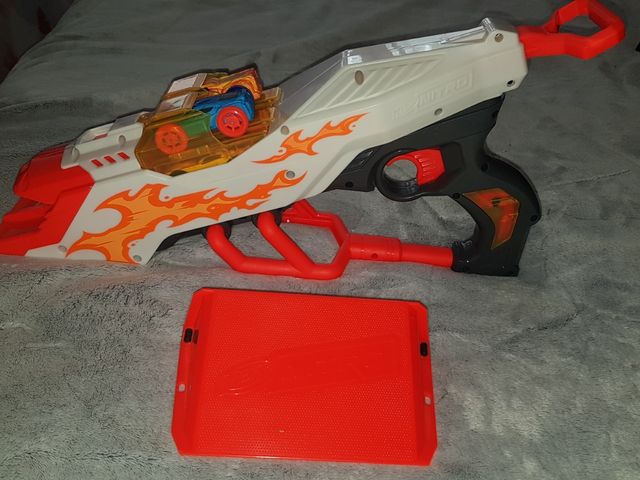 Pistola Nitro Nerf con 4 coches