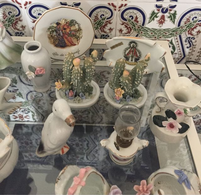 Figuras de porcelana antigua 