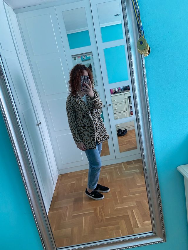 Chaqueta estampado leopardo chica!!