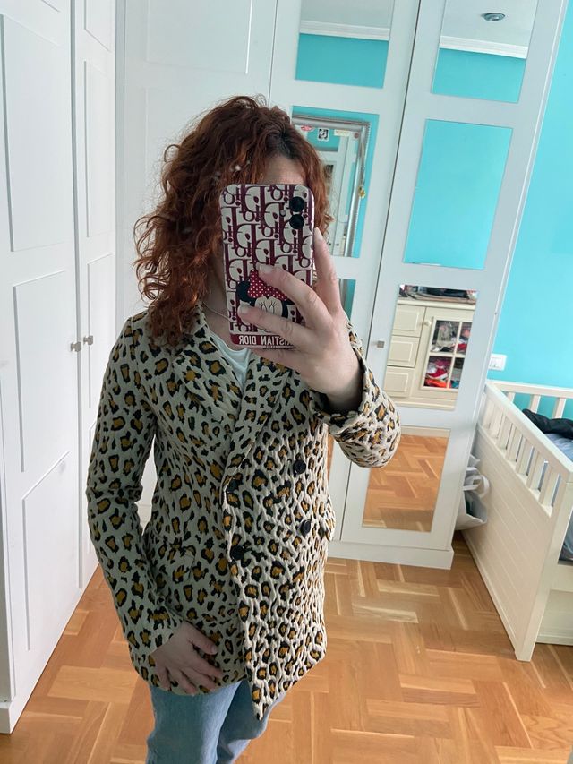 Chaqueta estampado leopardo chica!!