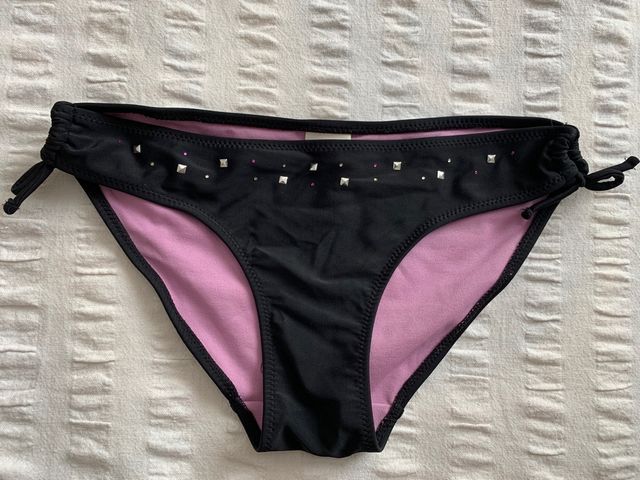 Lote 2 conjuntos y 3 Bragas Bikini + 5 pantalones