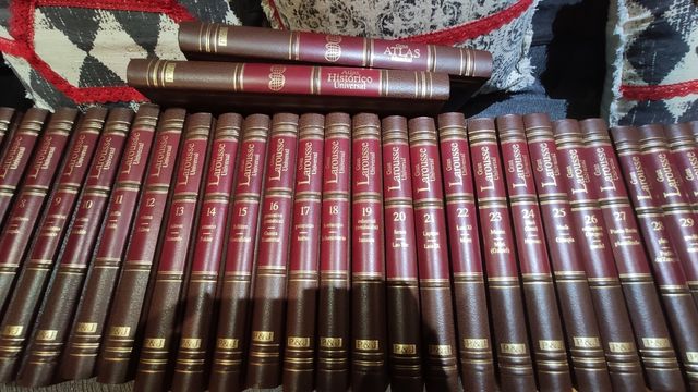 Enciclopedia Gran Larousse Universal