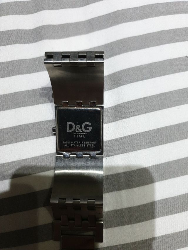 Reloj DG