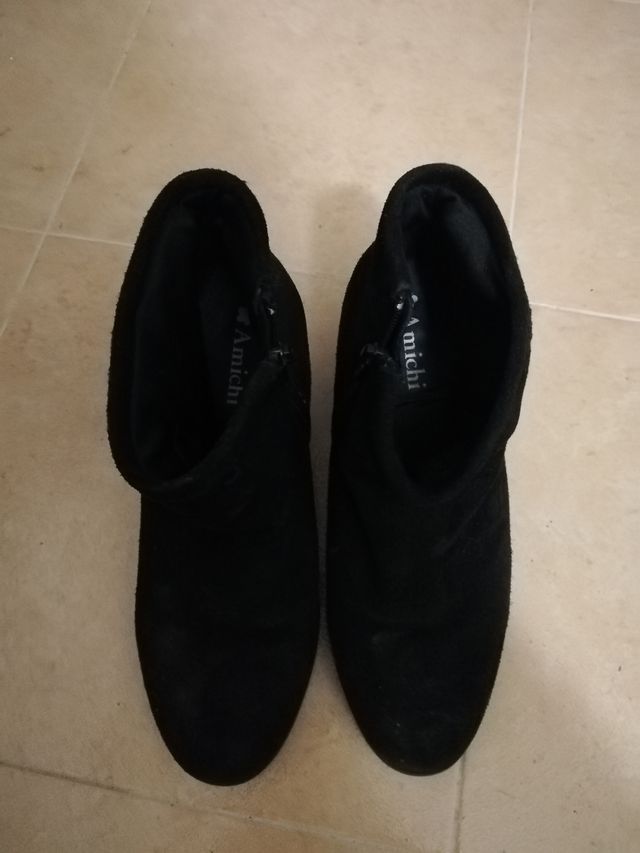 Botines negros mujer