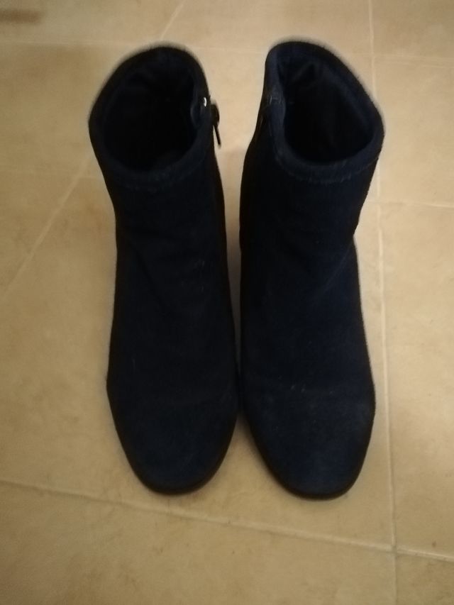 Botines azul marino, número 39