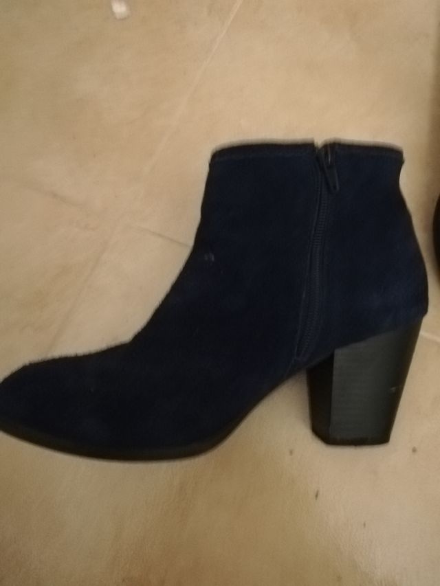 Botines azul marino, número 39