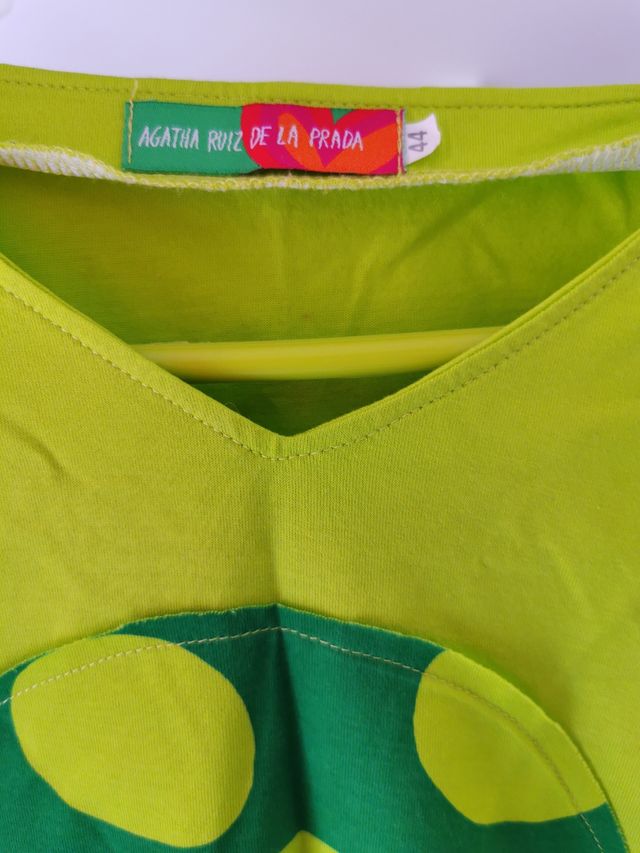 traje de Ágatha Ruíz de la Prada