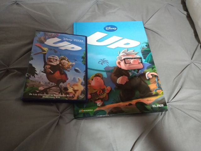 Pack Libro y Película UP Disney
