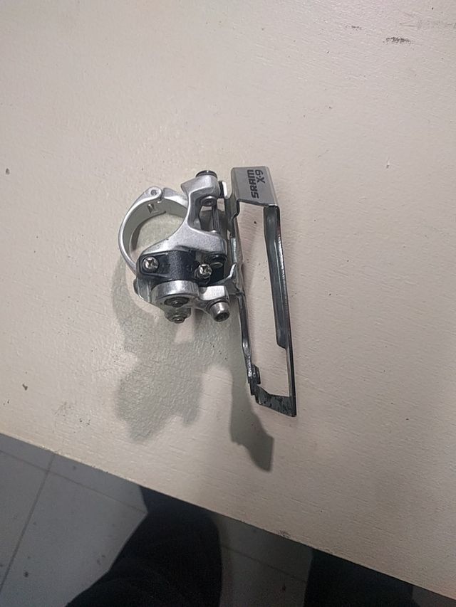 Desviador delantero sram x-9