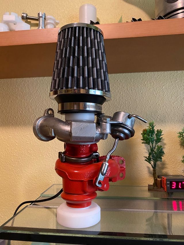 Lámparas hechas con turbos