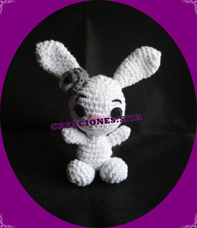 Amigurumis varios. Funda fonendoscopio.