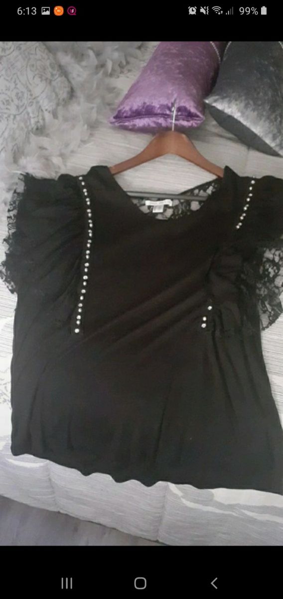 camiseta negra visitar mi pagina hay cositas monas