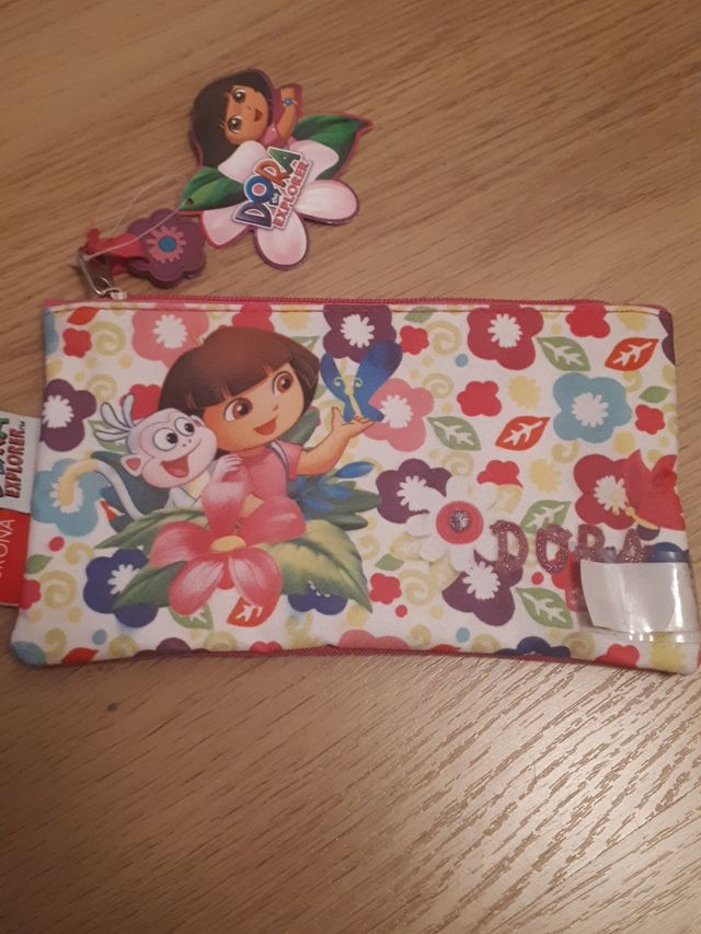 estuche Dora la exploradora SIN ESTRENAR