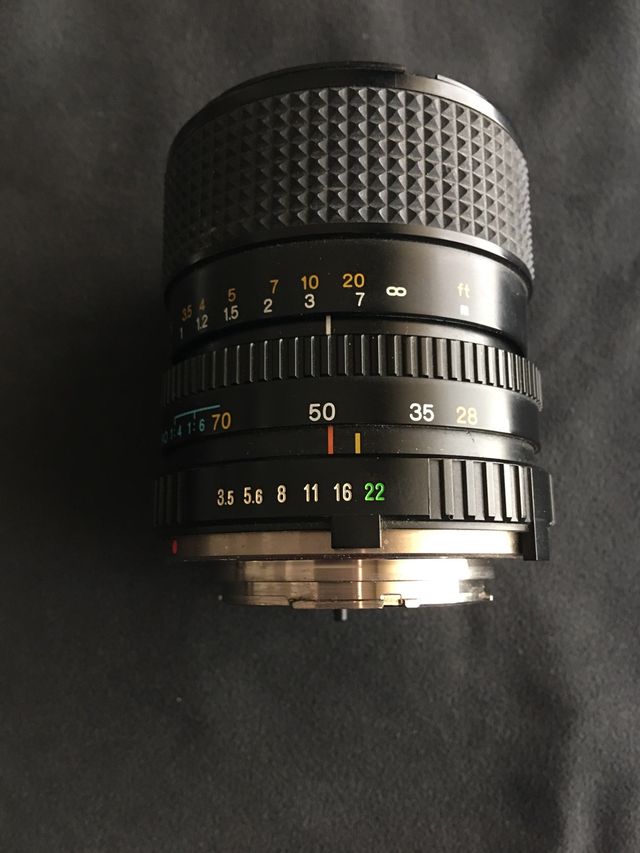 Zoom Minolta md 28-70 f3.5-4.8