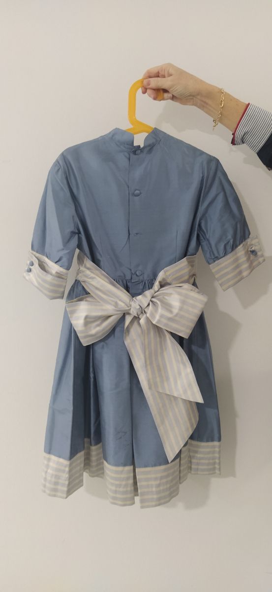Vestido de seda natural niña