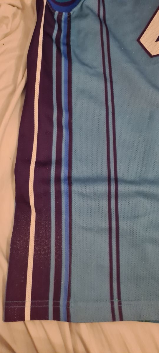 camiseta NBA Charlotte (Rara)