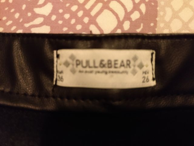 Pantalón corto Pull & Bear talla 36
