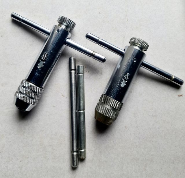 Llave Giramachos con carraca (Tamaño 105 mm)