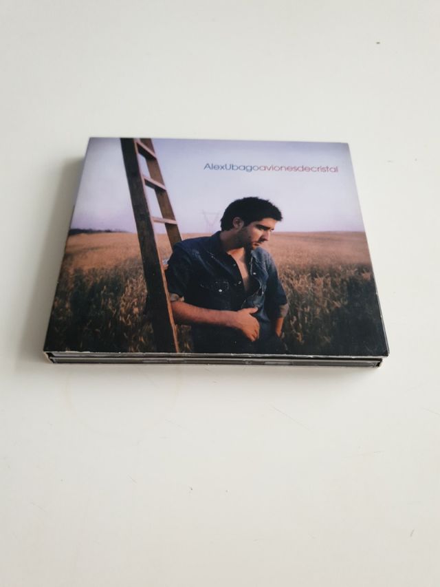 CD y DVD Alex Ubago Aviones de Cristal