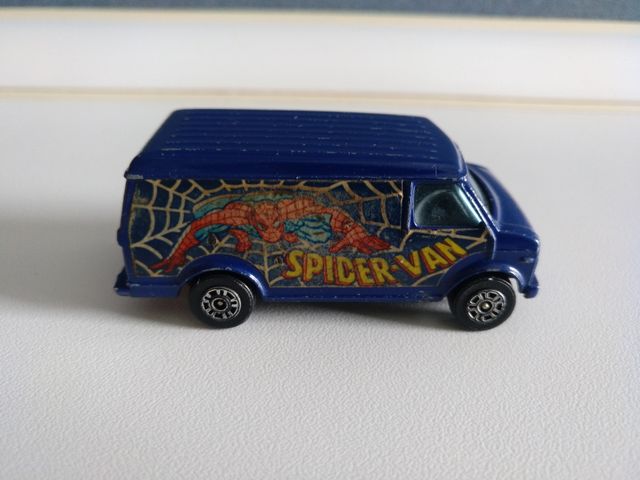Camion SPIDERMAN CHEVROLET