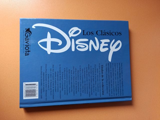 libro CHICKEN LITTLE