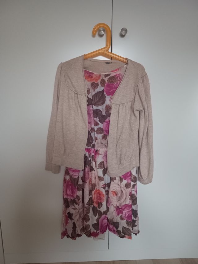 Vestido de flores niña