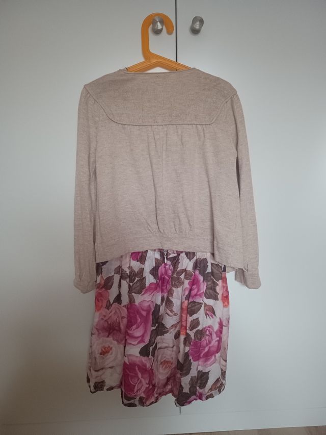 Vestido de flores niña