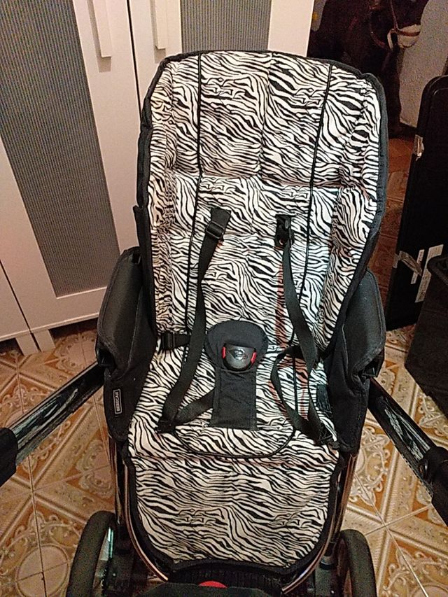 carro de bebe. marca bebecar