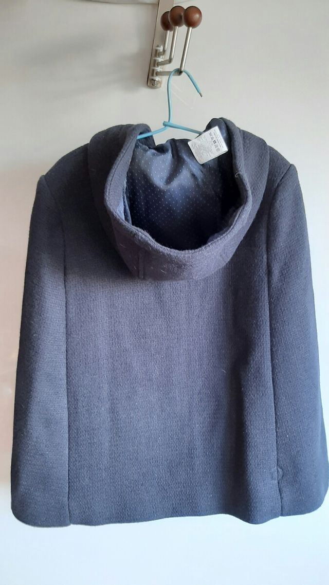 Capa niña Tizzas. Nueva. Talla 8