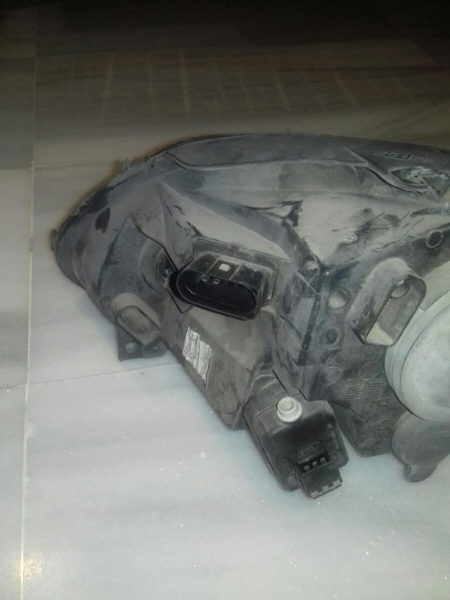 Faro Delantero Volkswagen Fox