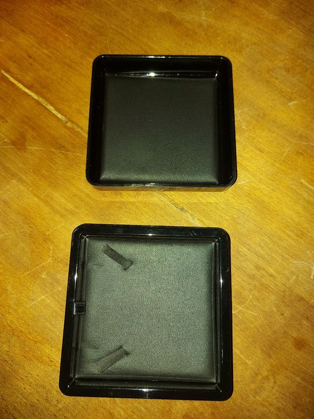 Cajita vacía para pulsera LOTUS