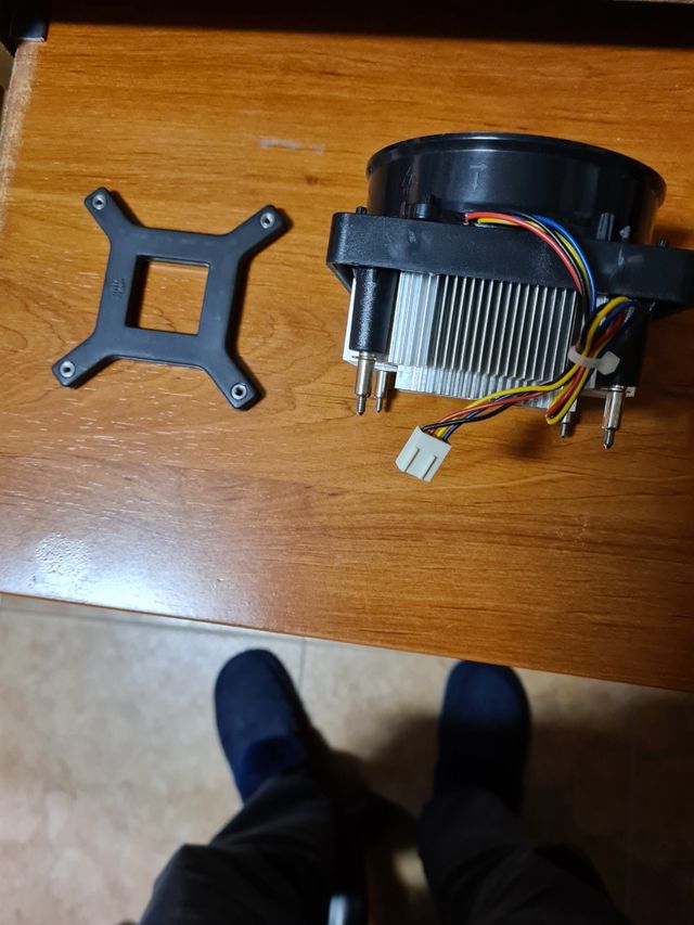 Disipador con ventilador CPU Société 775