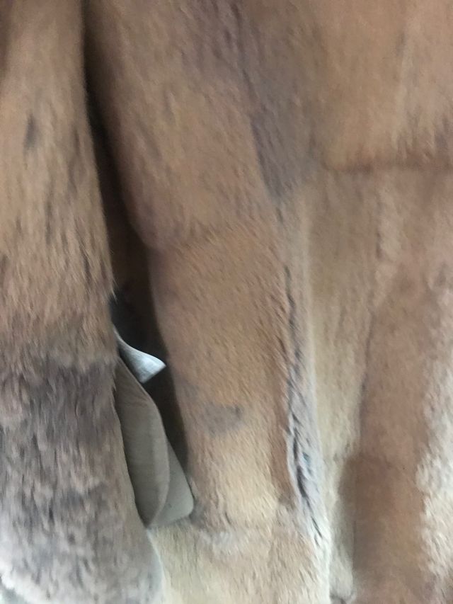 Espectacular abrigo largo piel de conejo