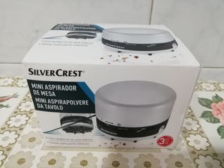 Mini aspirador de mesa de segunda mano por 15 EUR en Cerdanyola del Vallès  en WALLAPOP