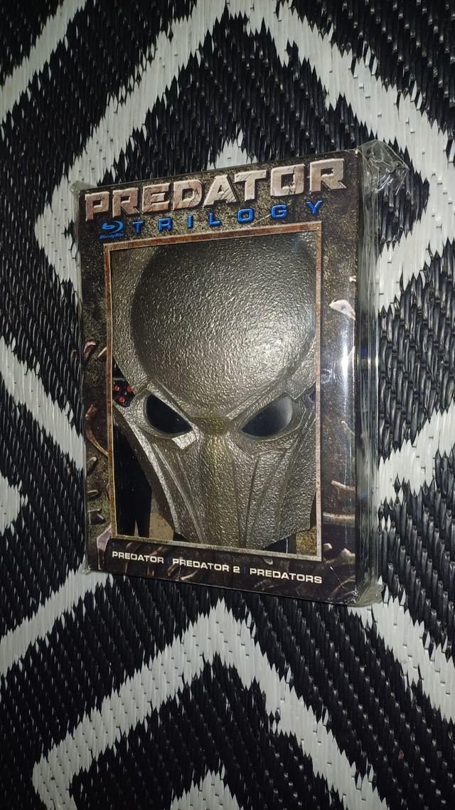 COLECCION PREDATOR MÁSCARA + BLU RAY ED.COLECCIONI