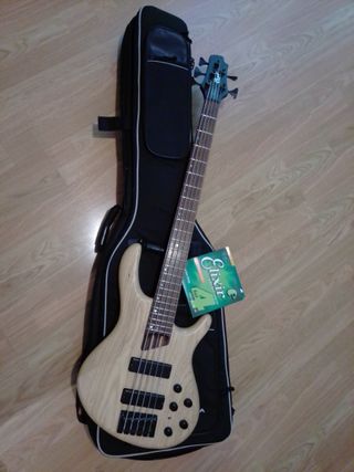 Cort Artisan B5 - Bajo Eléctrico Activo 5 cuerdas de segunda mano por 470  EUR en Sant Cugat del Vallès en WALLAPOP
