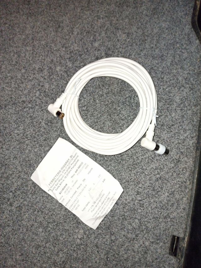 Cable TV 5m fino. Sin estrenar