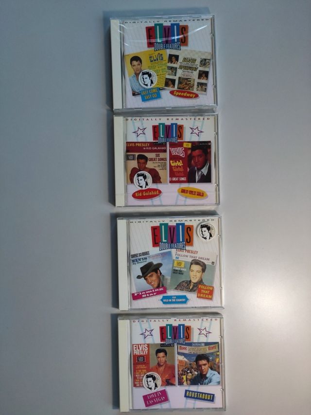 ELVIS PRESLEY. CDs.