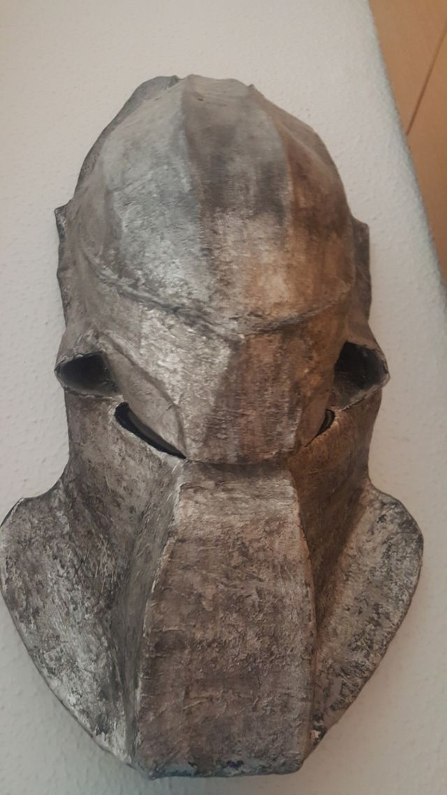 Máscara Depredador. Hecha a mano!!