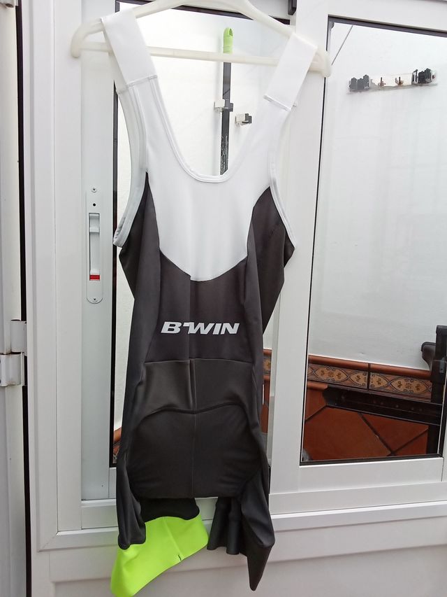 Precioso conjunto ciclista alta gama