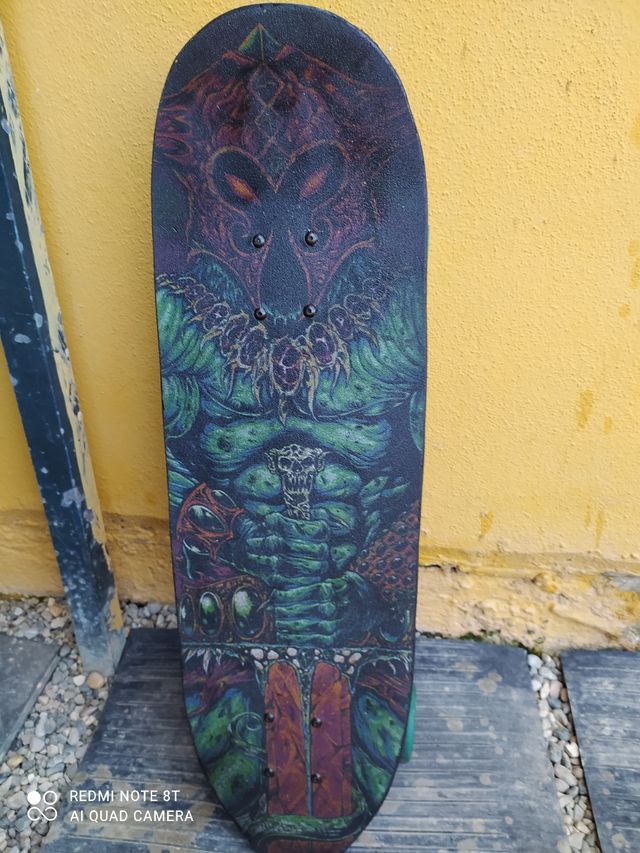 monopatín antiguo años 70 Santa Cruz