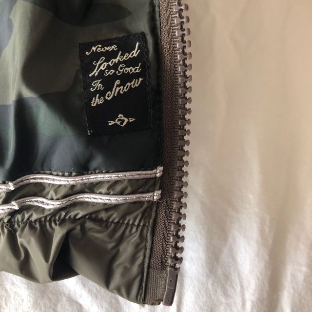 SCOTCH & SODA (MAISON SCOTCH). Anorak de mujer.