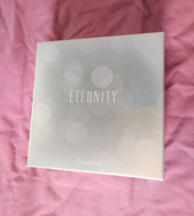 Caja Calvin Klein eternity