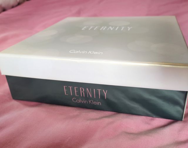 Caja Calvin Klein eternity
