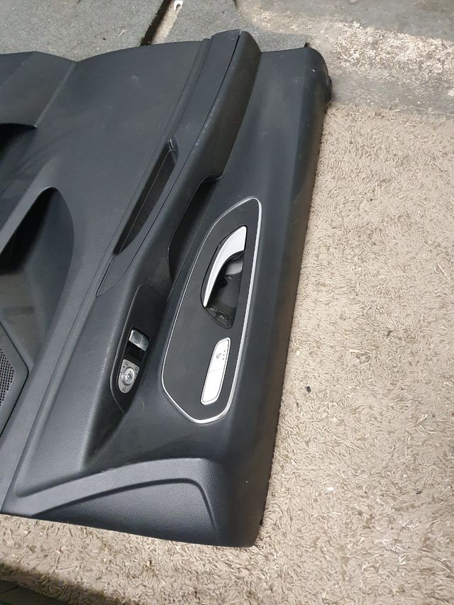 paneles puertas y laterales traseros mercedes w447